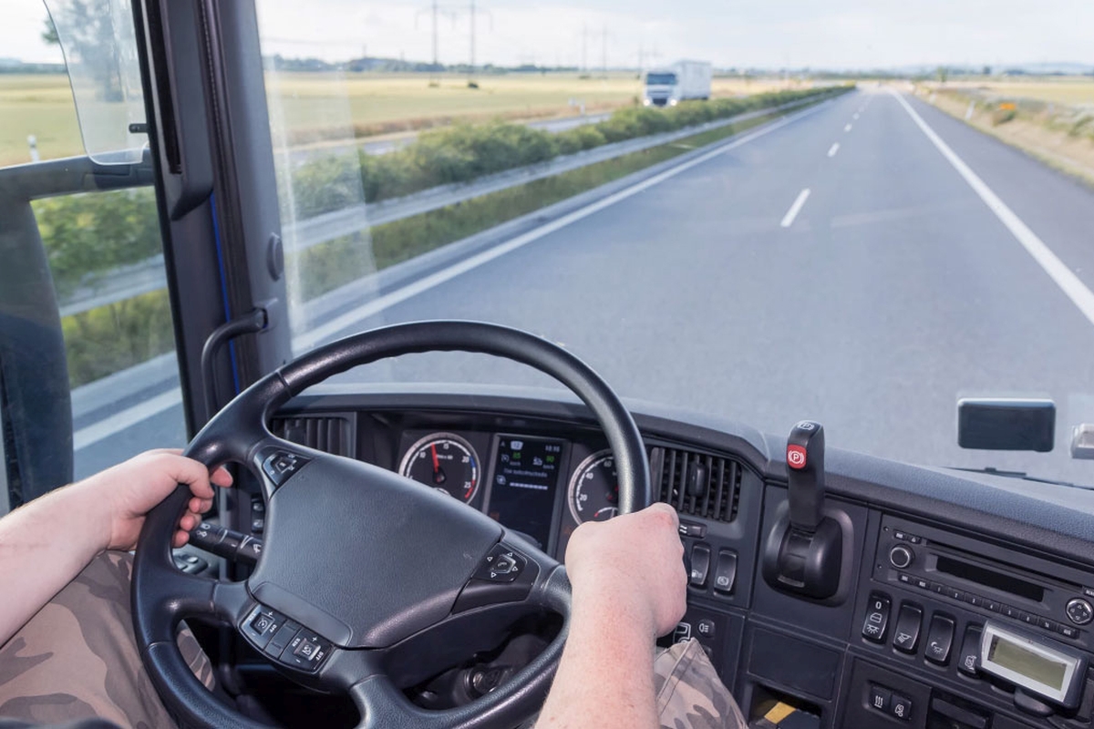 What it Takes to Become a Truck Driver